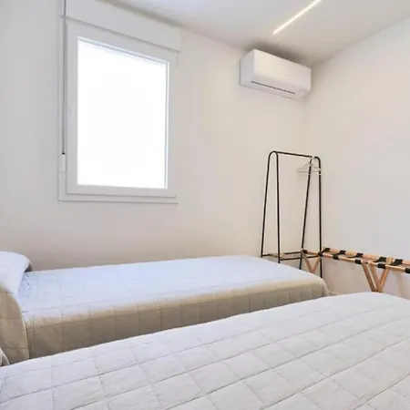 Apartment Alojamiento Ideal En - Cerca De Playas