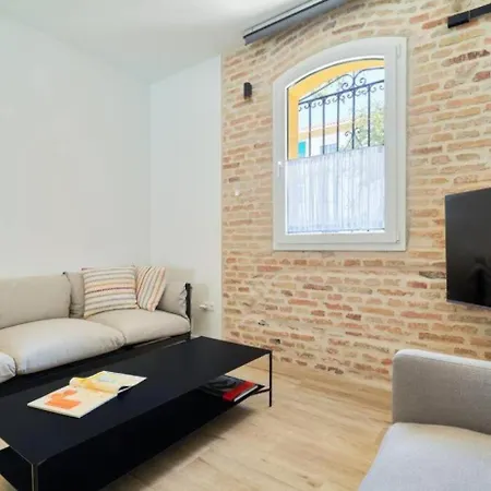 Apartment Alojamiento Ideal En - Cerca De Playas